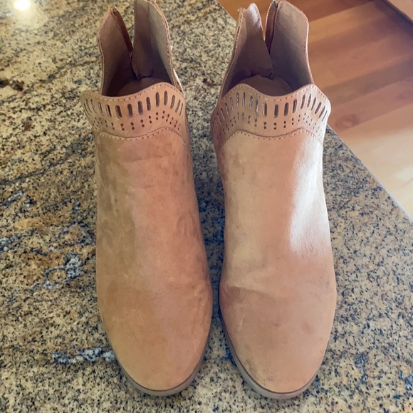 Camel suede feeling heel boots - Picture 2 of 4